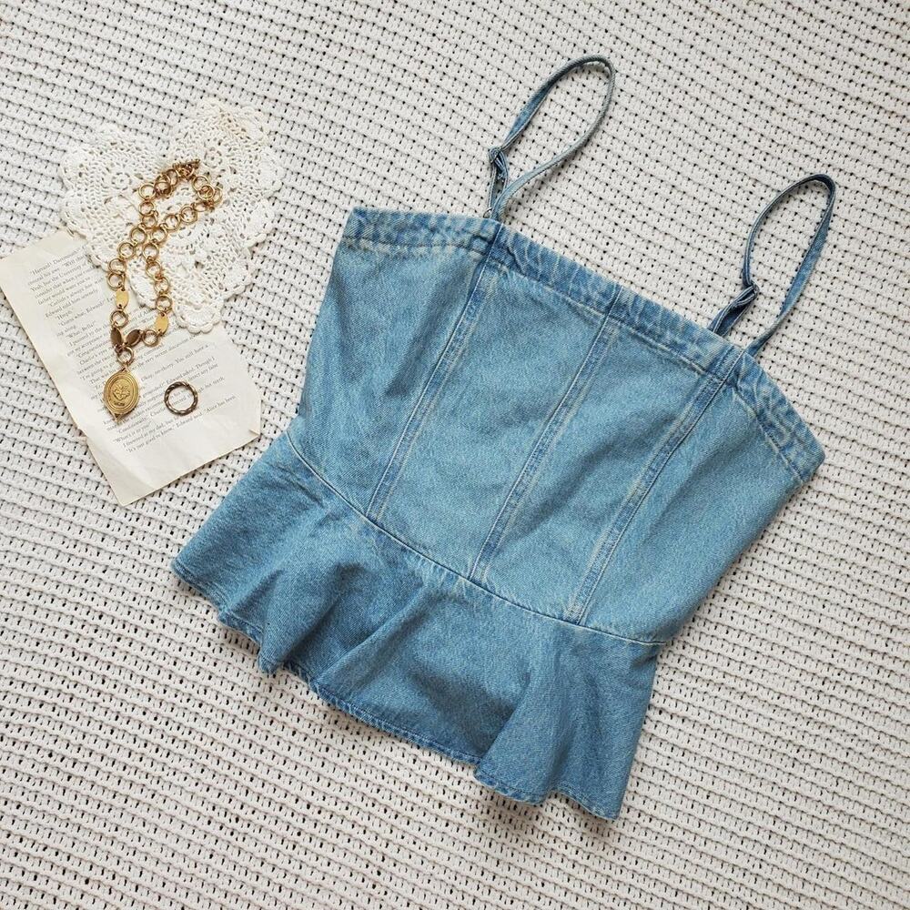 BNWT levis denim anderson flounce lightweight top